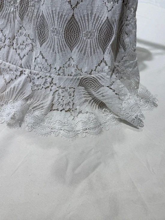 Selfie Leslie White Lace Slip Dress with Scalloped Trim - Picture 7 of 8